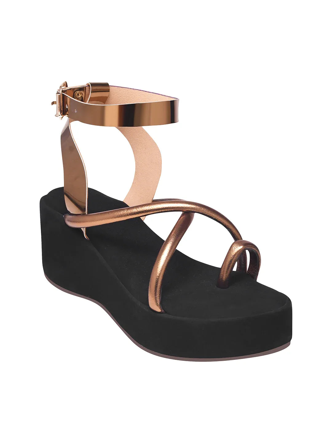 Metallic Toe-Loop Platform Sandals