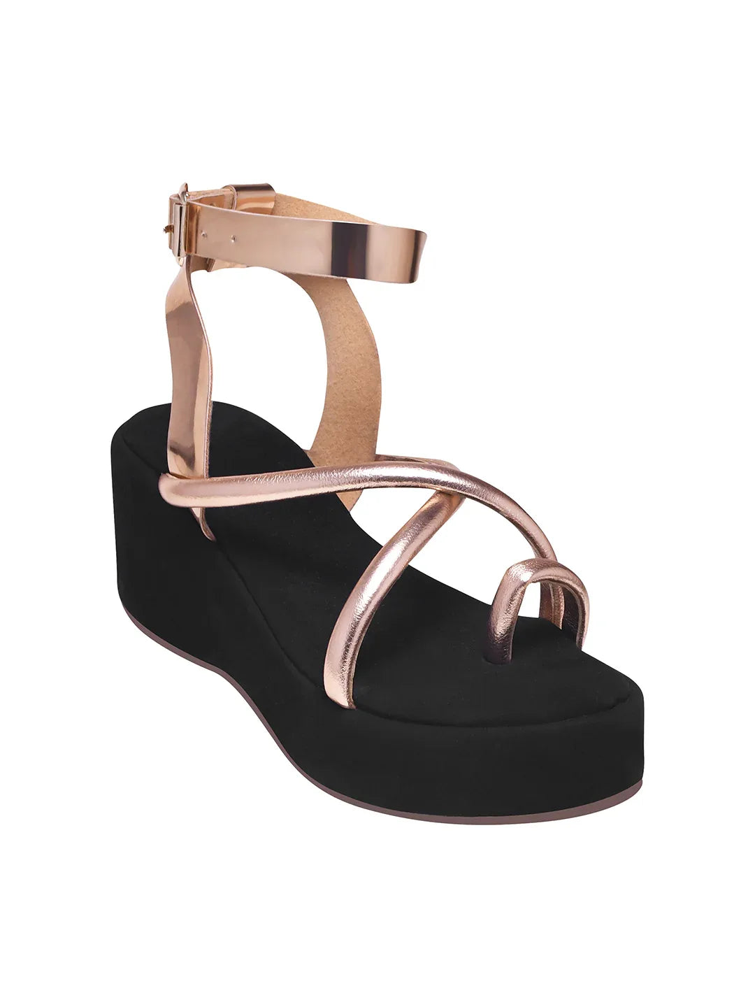 Metallic Toe-Loop Platform Sandals