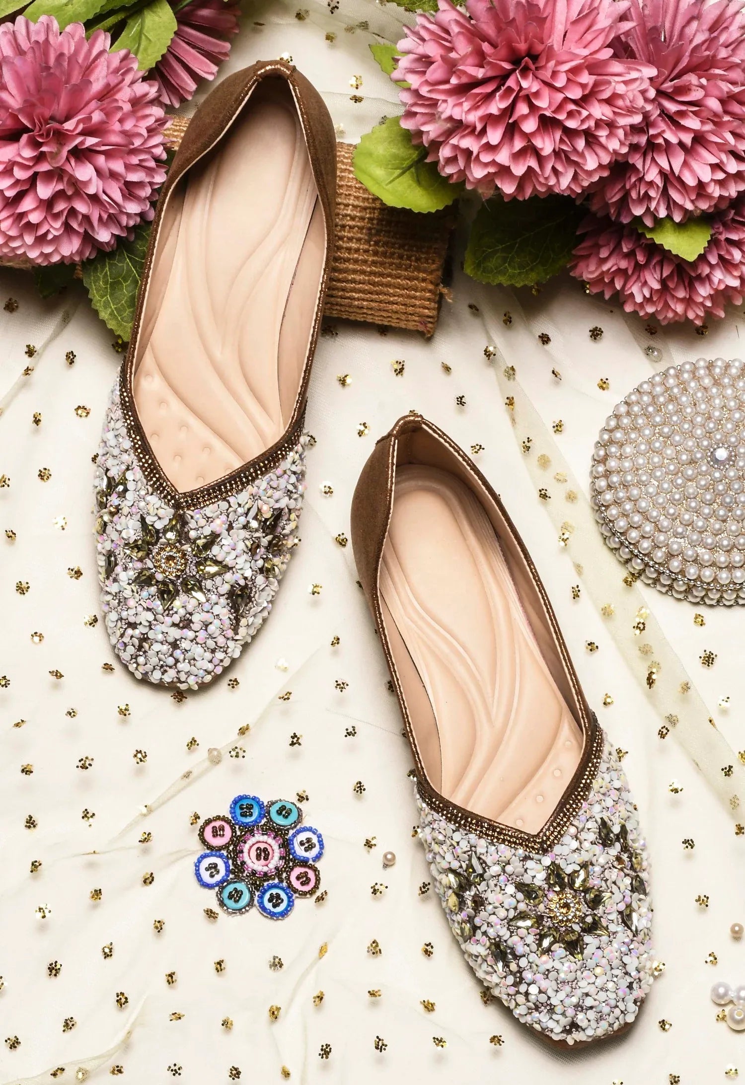 TRYME Floral Motfi Festive Stone Beaded Juttis For Women & Girl