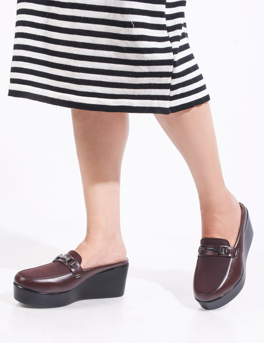 Minimal Buckle Wedge Loafers