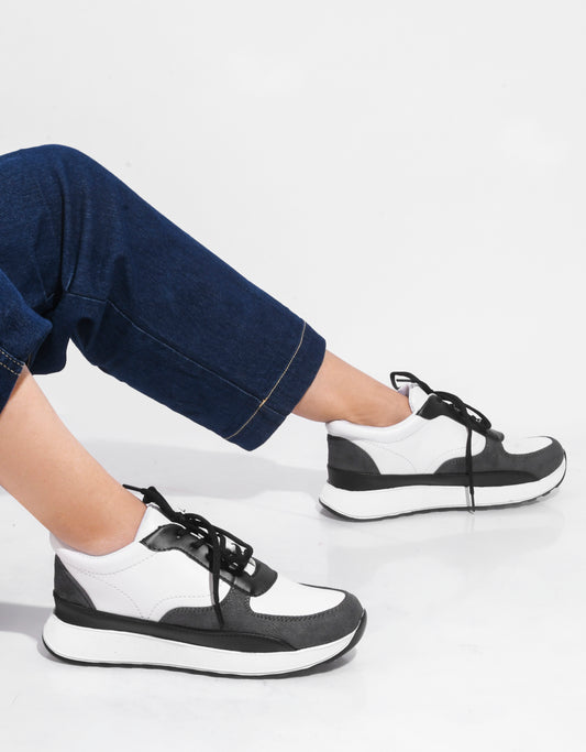 Modern Walk Comfort Sneakers