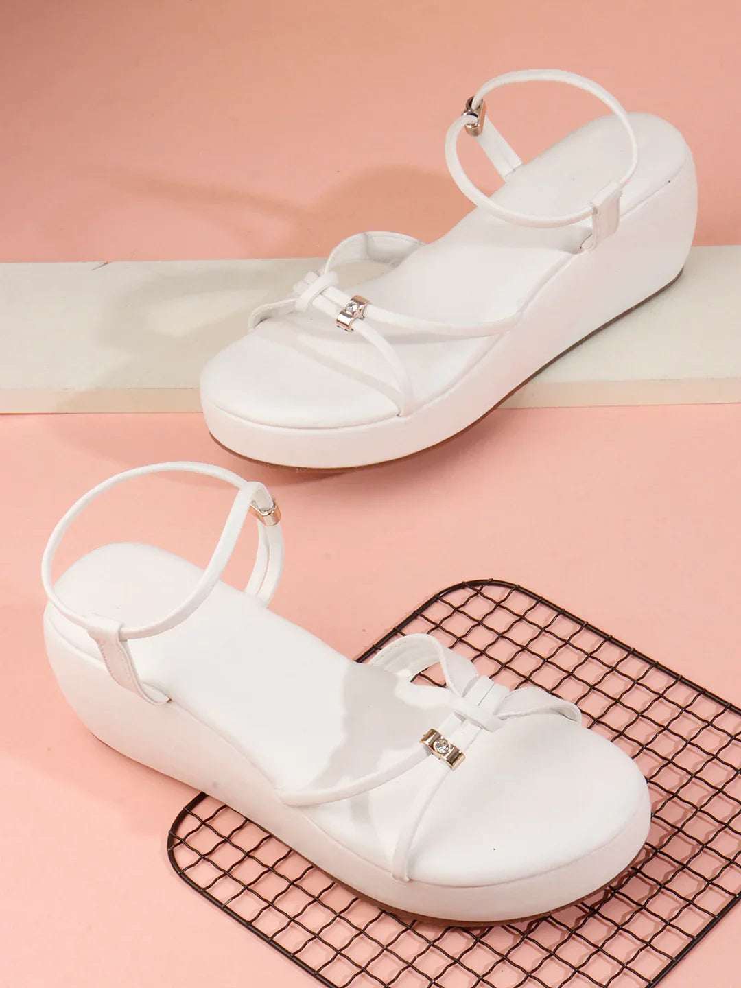 Stylish Wedges Heel Sandals with Strap Detail