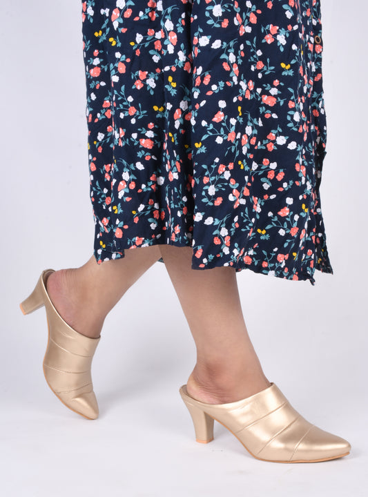 Classic Point Block Heel Mules