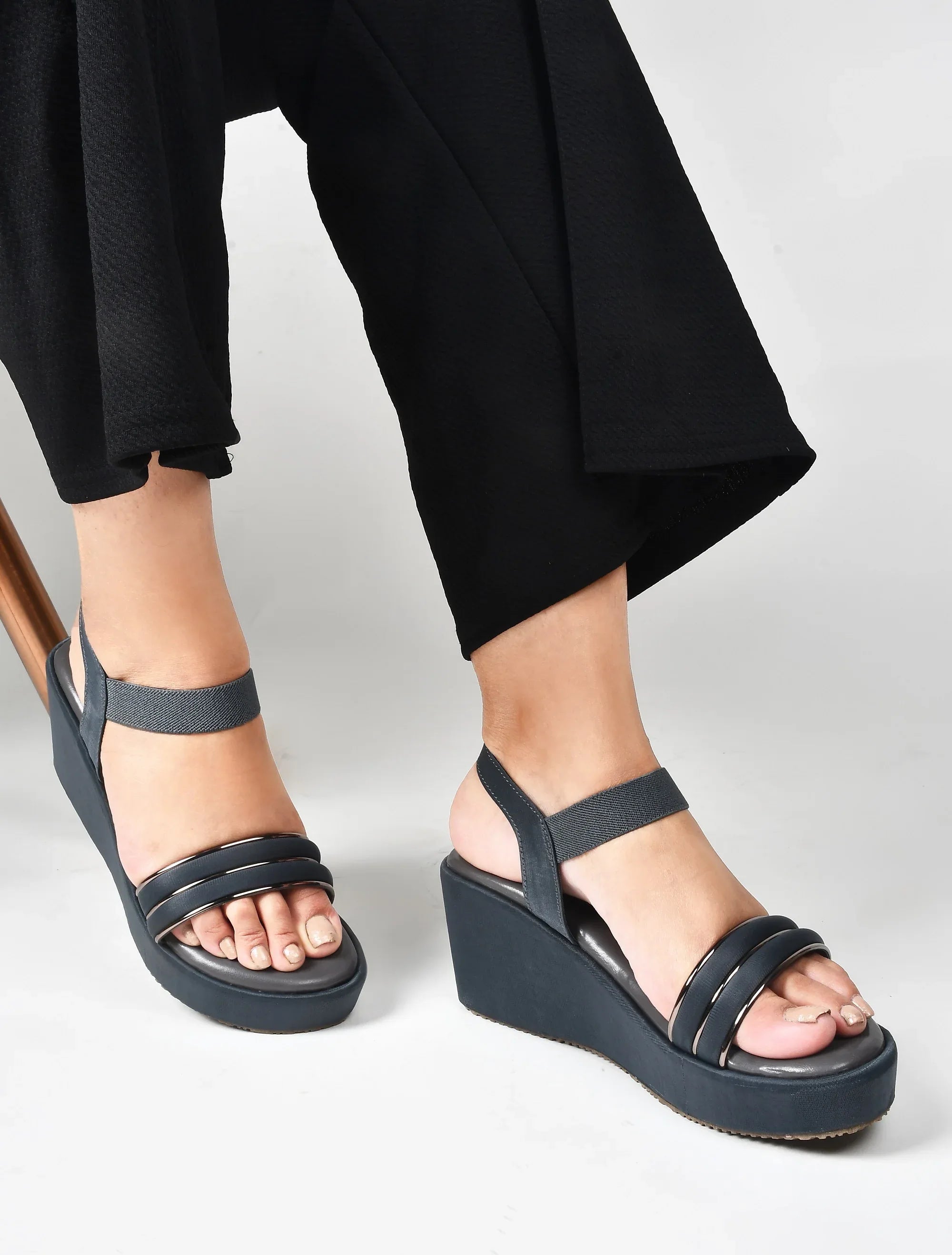 Urban Ease Padded Wedge Sandals