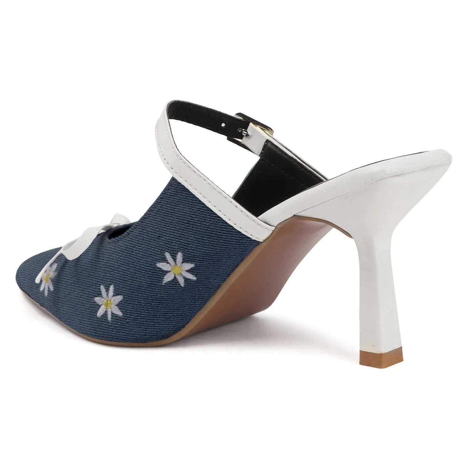 Fashion Heels with Buckle Strap and Pointed Toe Design