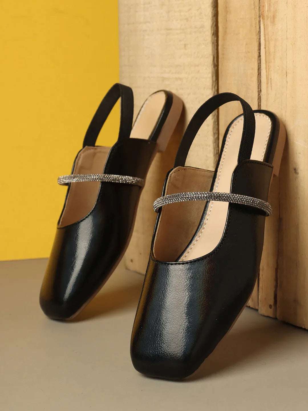 Chic Black Slip-On Slingback Mules