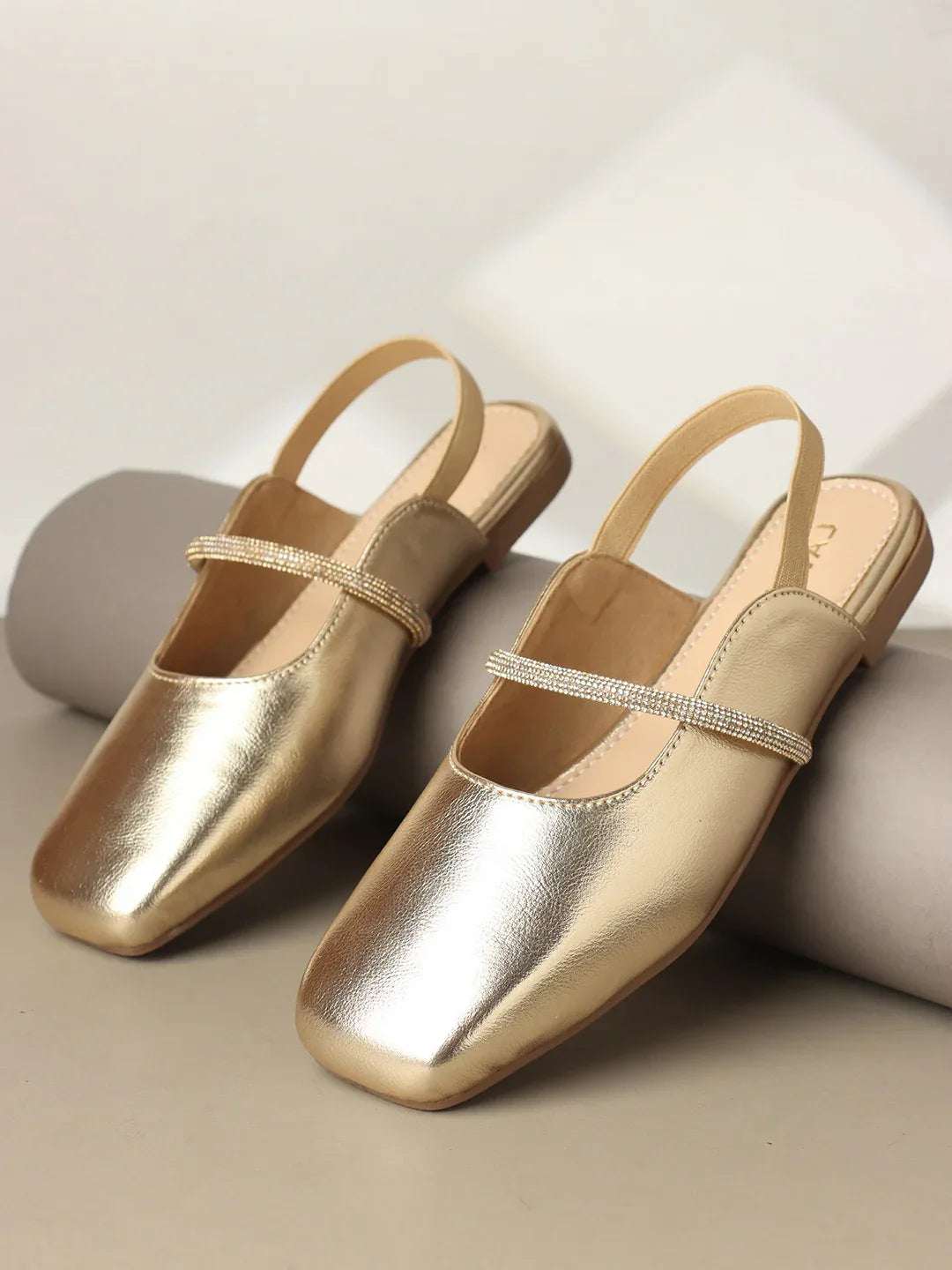 Chic Black Slip-On Slingback Mules