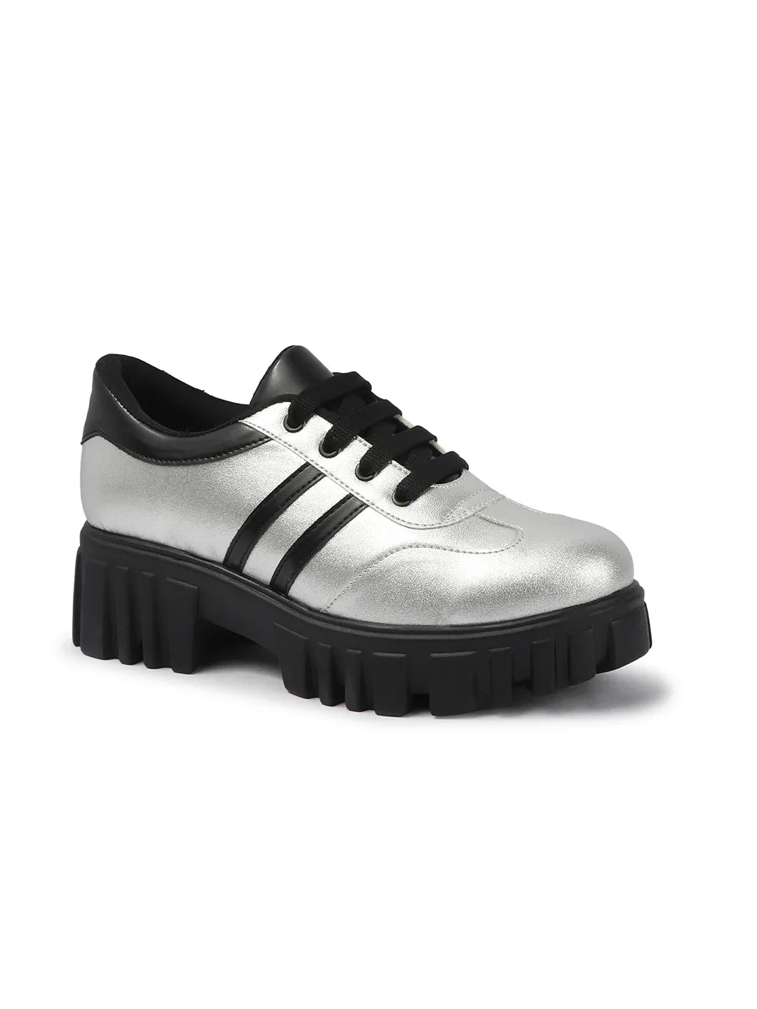Street Rover Lace-Up Shoes