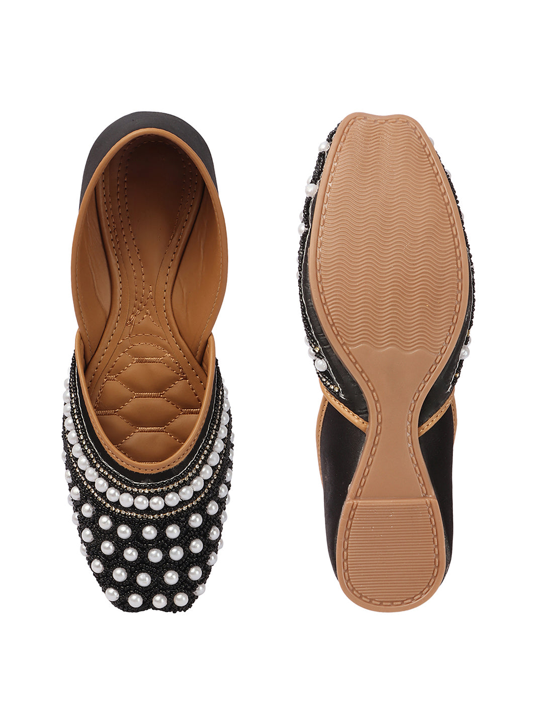 Pearl Embellished Ethnic Mojris bellies