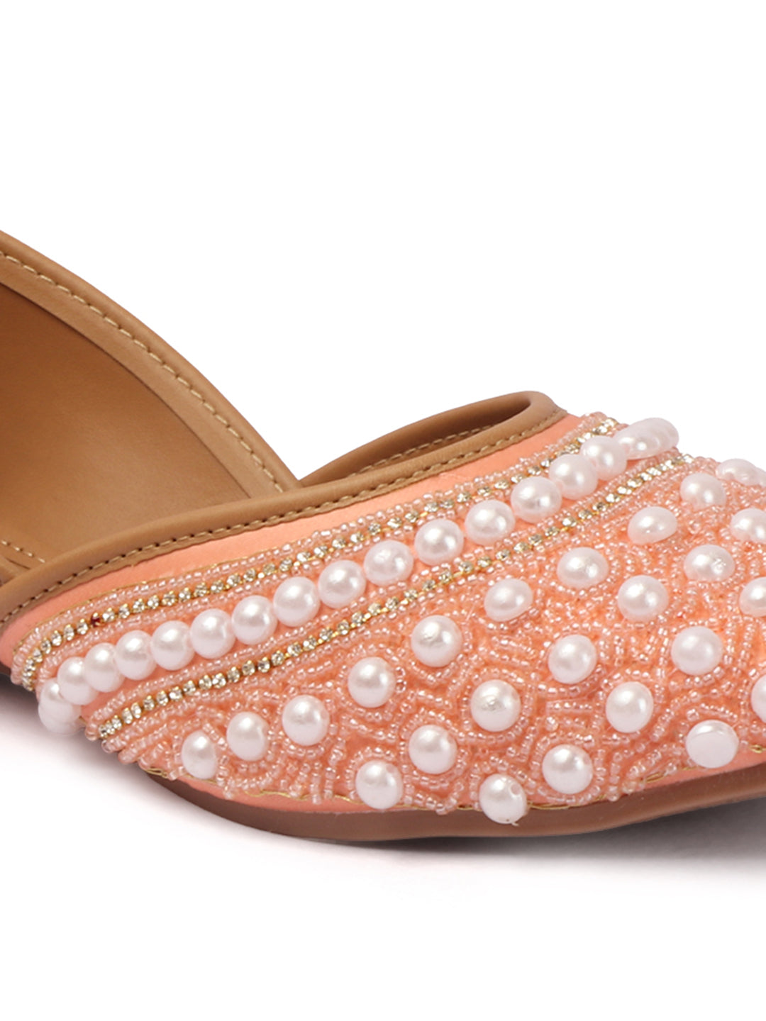 Pearl Embellished Ethnic Mojris bellies
