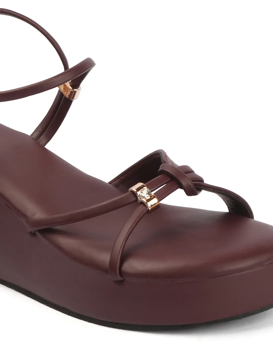 Stylish Wedges Heel Sandals with Strap Detail