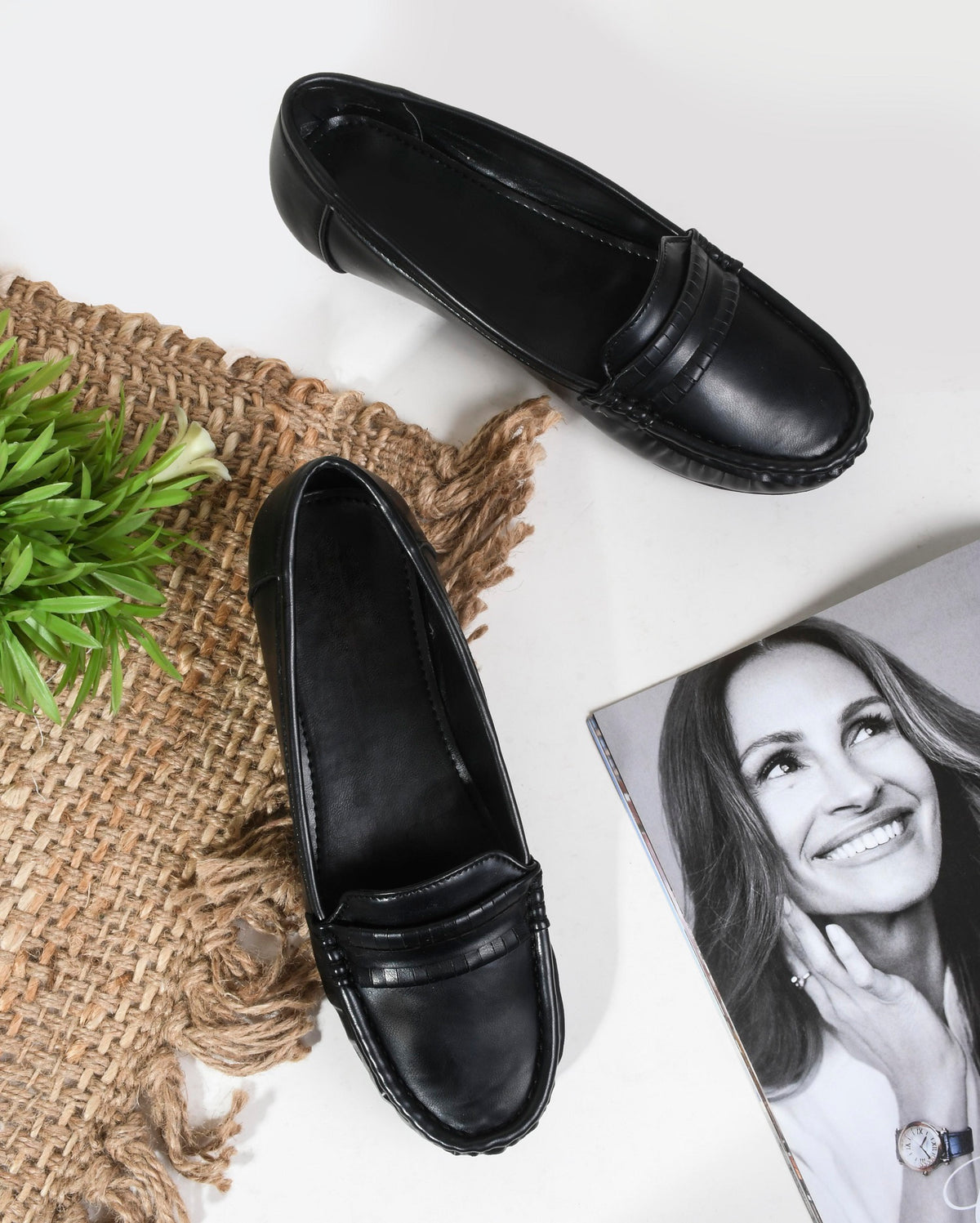 Comfort Curve Daily Flats