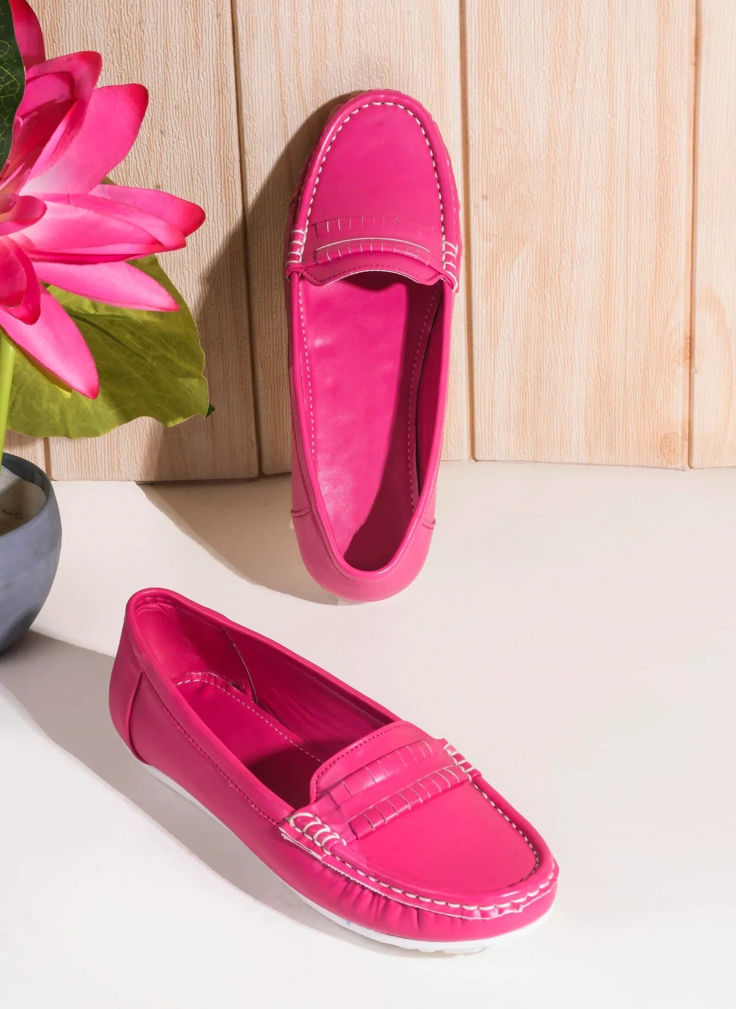 Comfort Curve Daily Flats