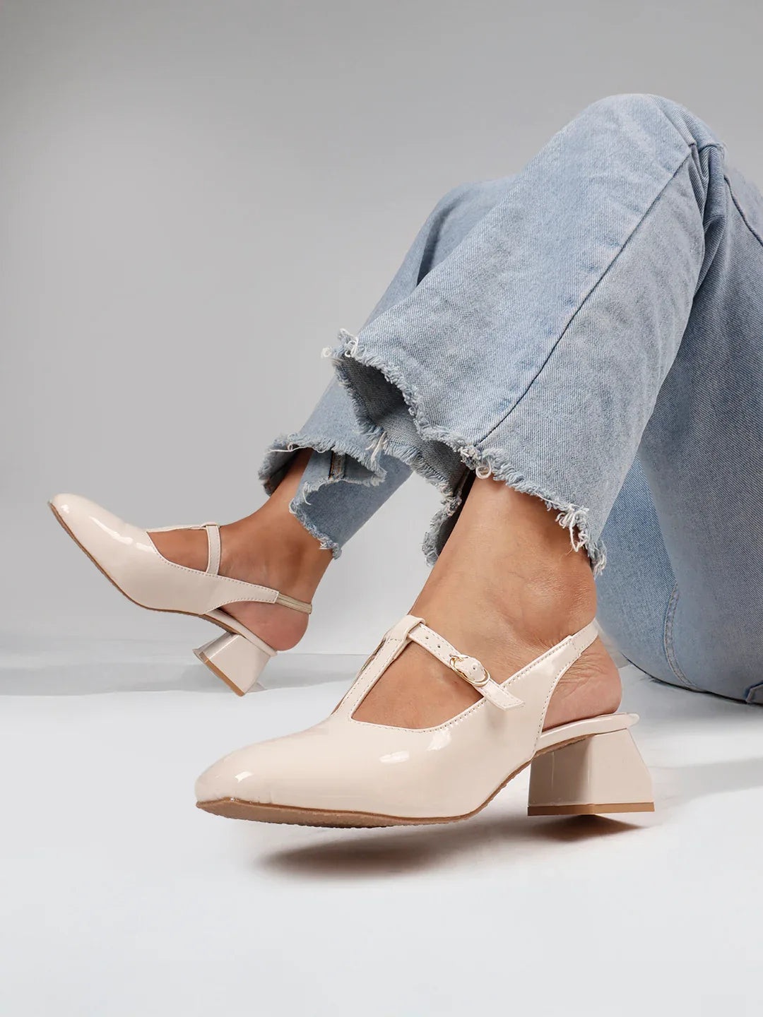 Elegant Pointed Toe Mary Jane Slingbacks