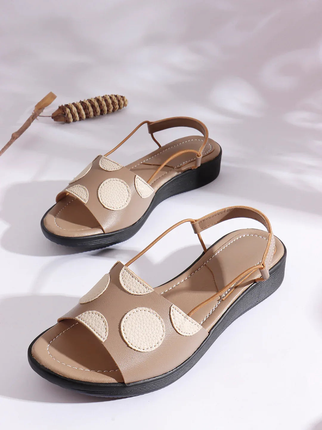 Elegant Textured Strap Daily Flats