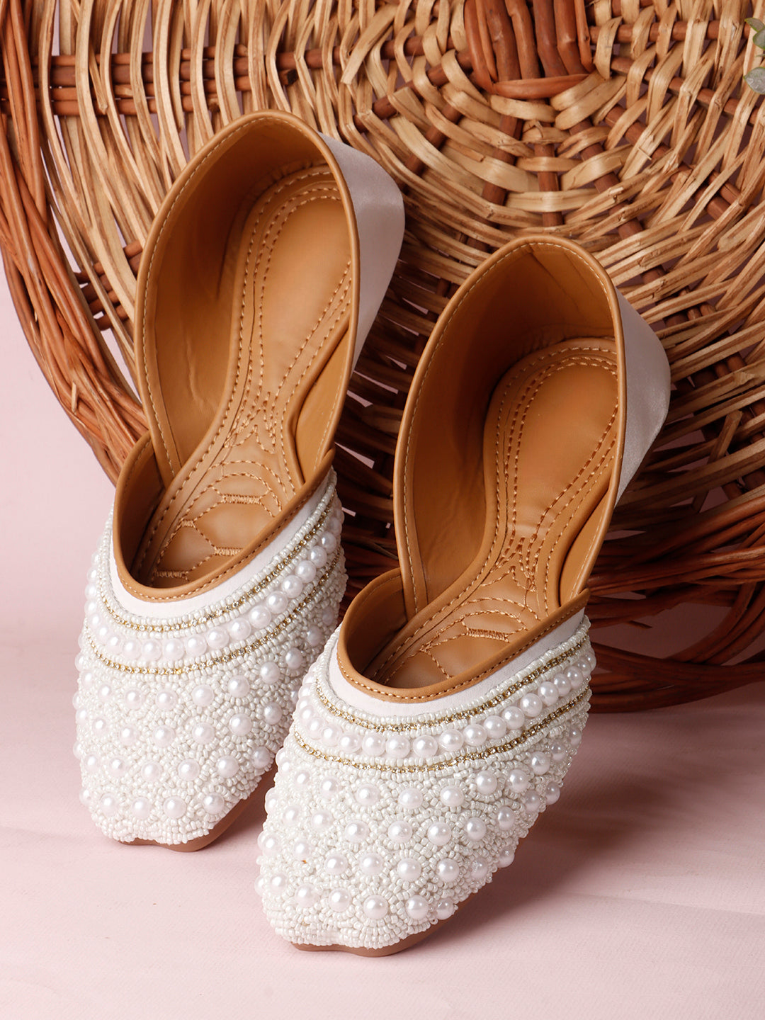 Pearl Embellished Ethnic Mojris bellies