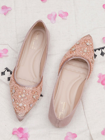 Blossom pearls & stone Embellished Pointed Desi Juttis