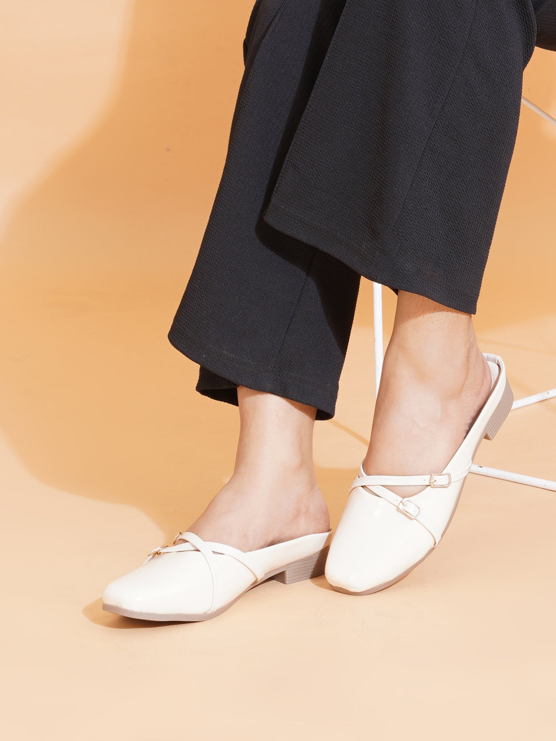 Elegant Double Strap Glossy Pointed Toe Mule Shoes