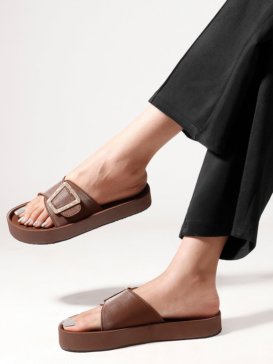 Minimal Buckle Slides Cushioned Everyday Comfort Flats
