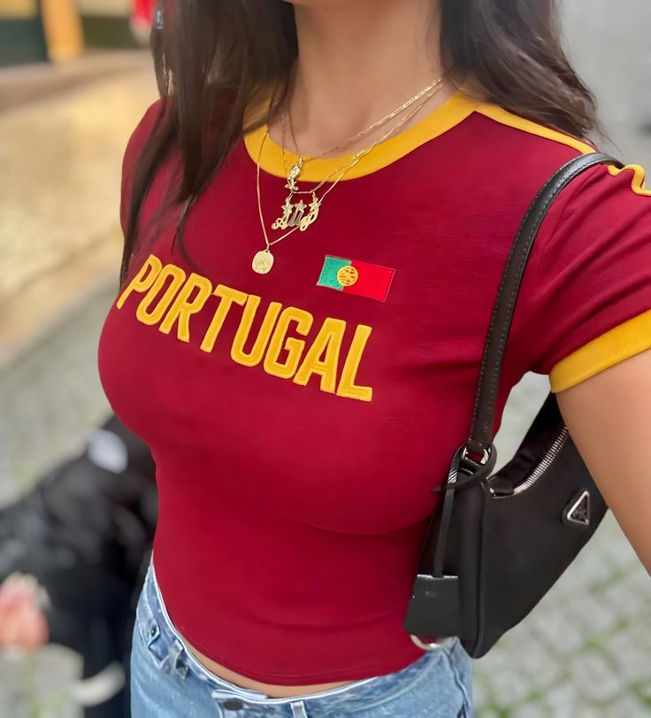 Fitted Portugal Graphic Ringer Crop Tee-Maroon