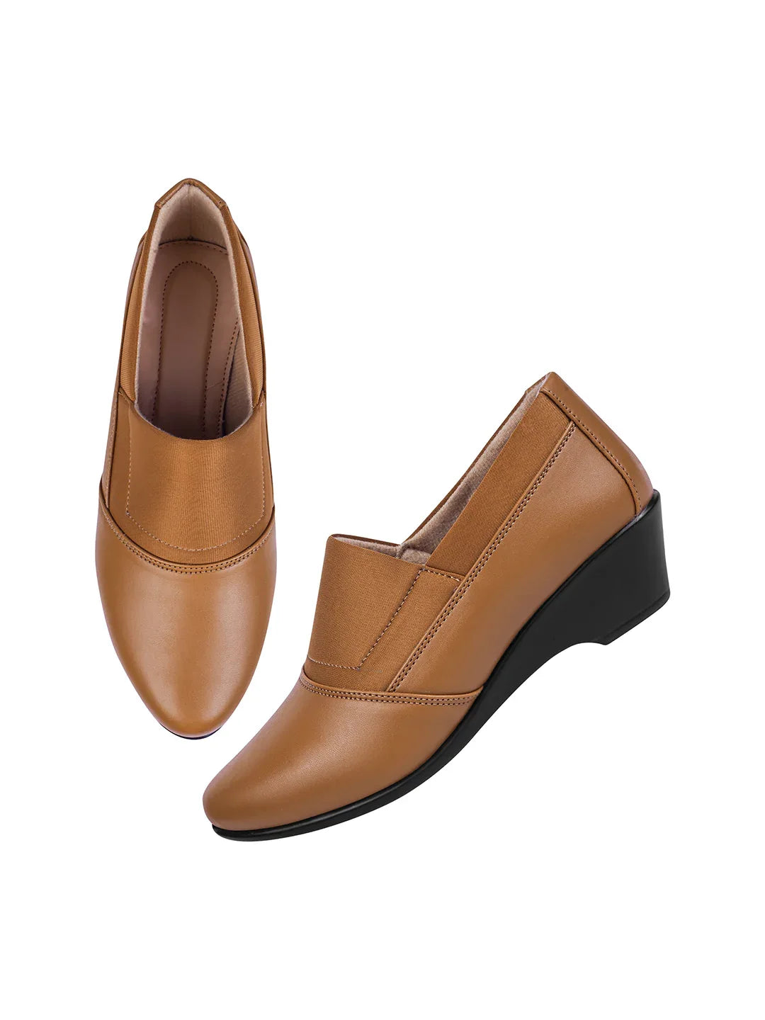 Minimal Office Wear Wedge Heel Pumps