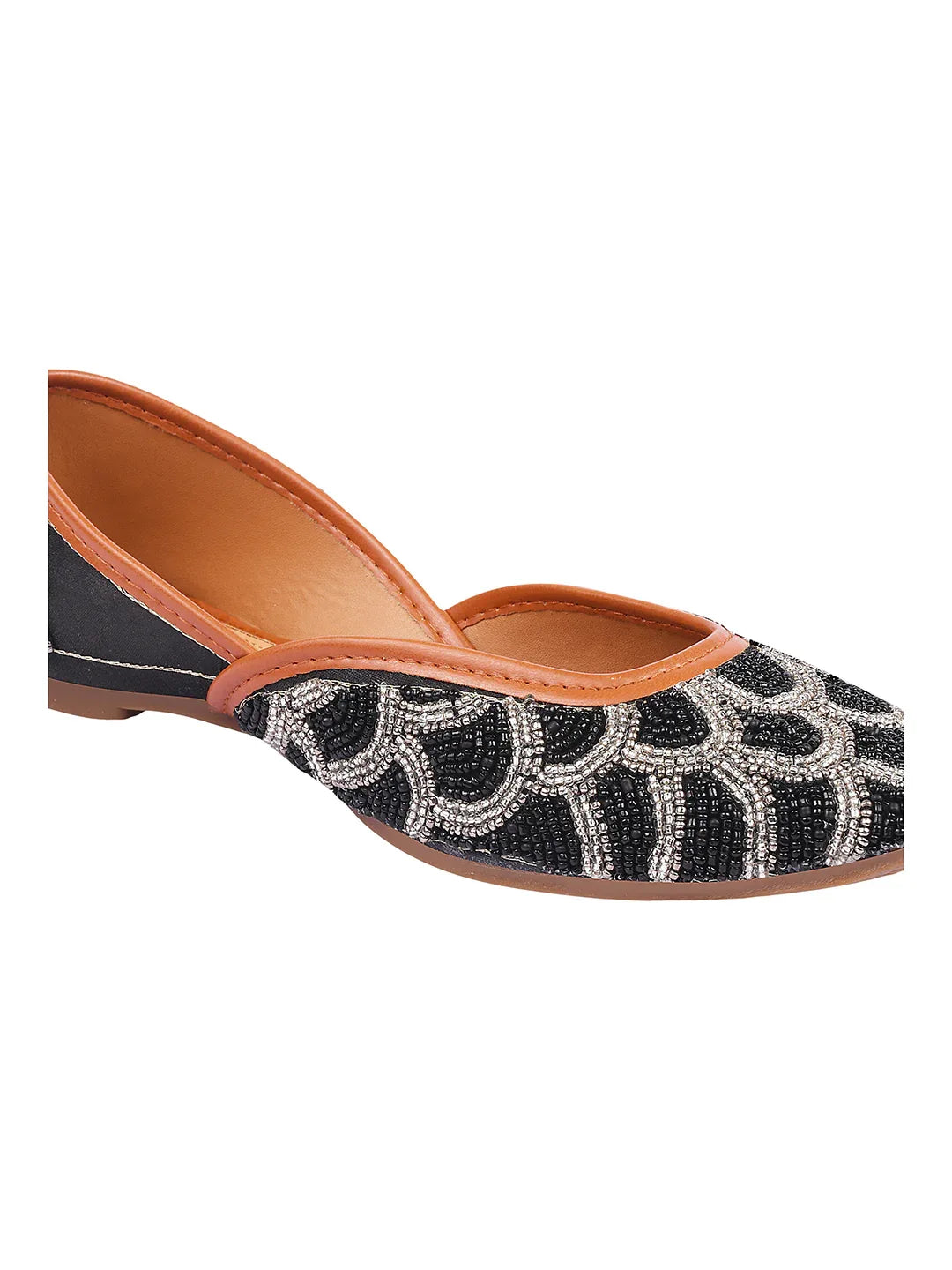 Embroidered Festive Comfort Wedge Juttis