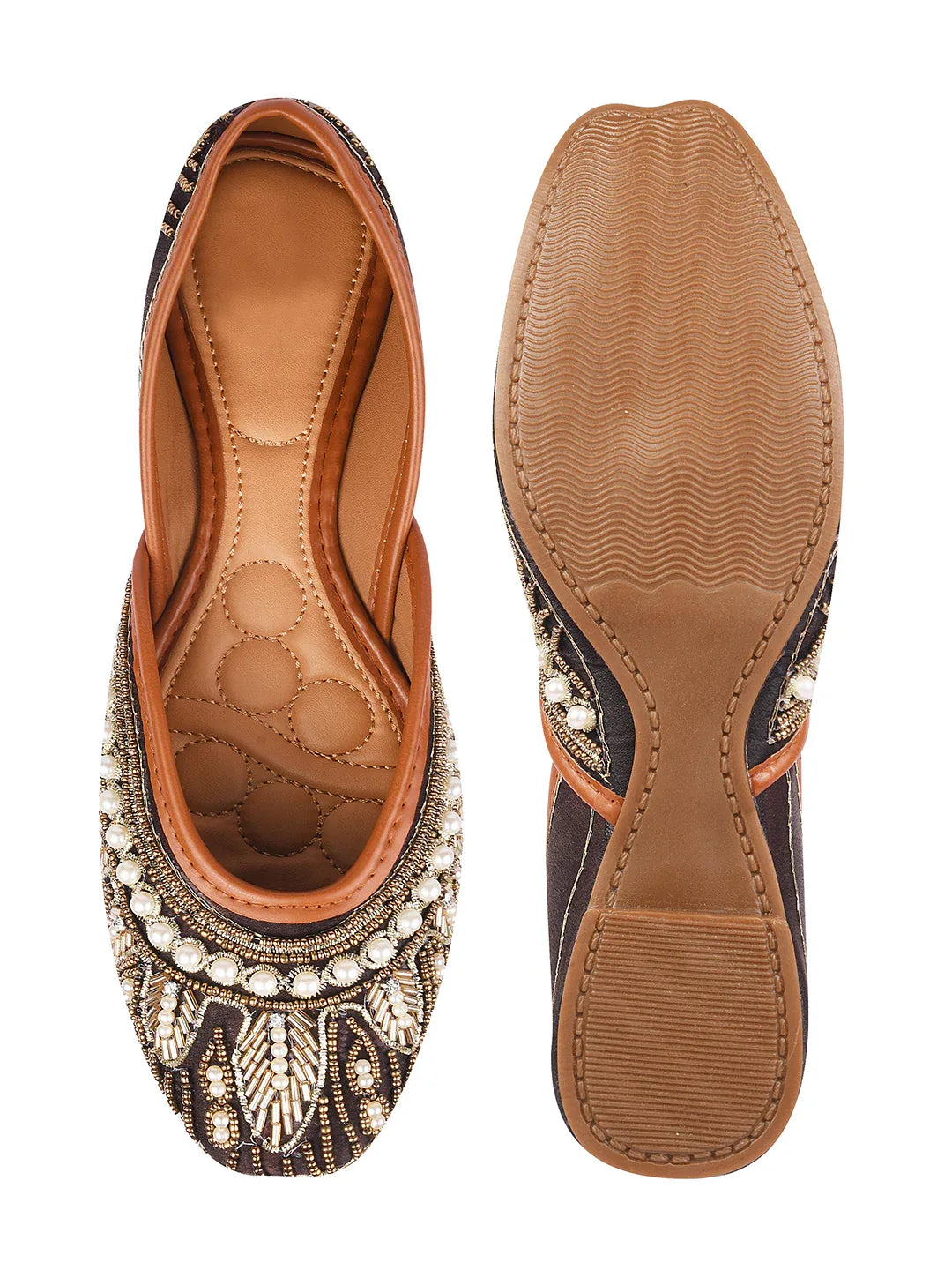 Handcrafted Beaded Wedge Juttis