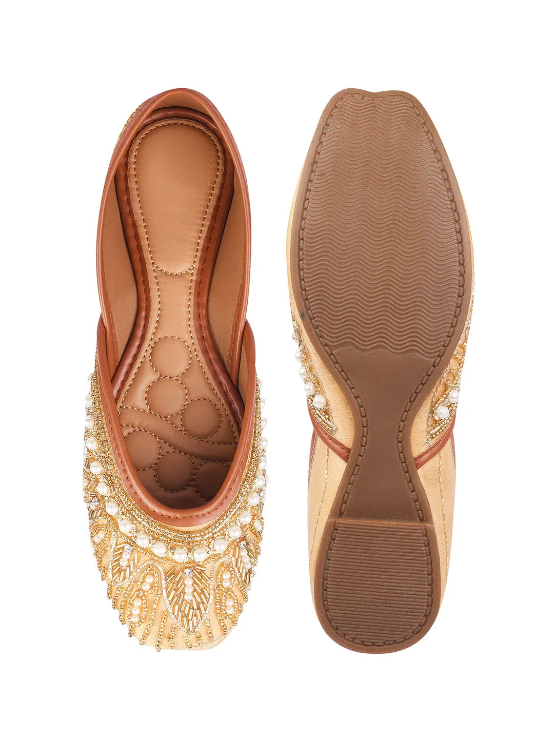 Handcrafted Beaded Wedge Juttis