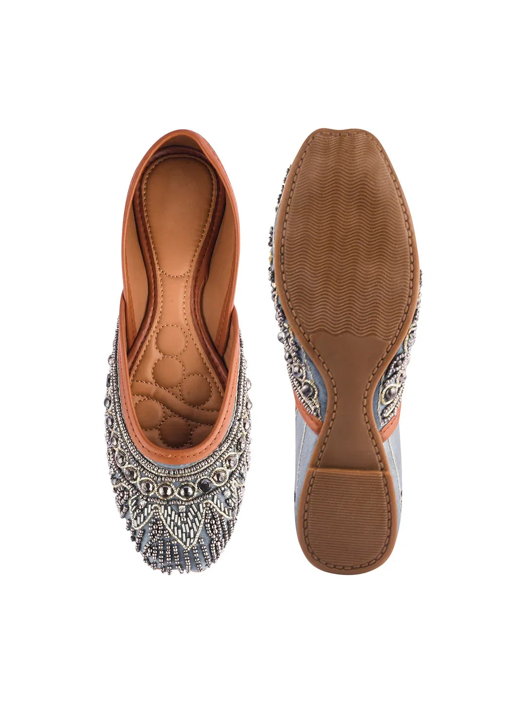 Handcrafted Gold Wedding Wear Juttis