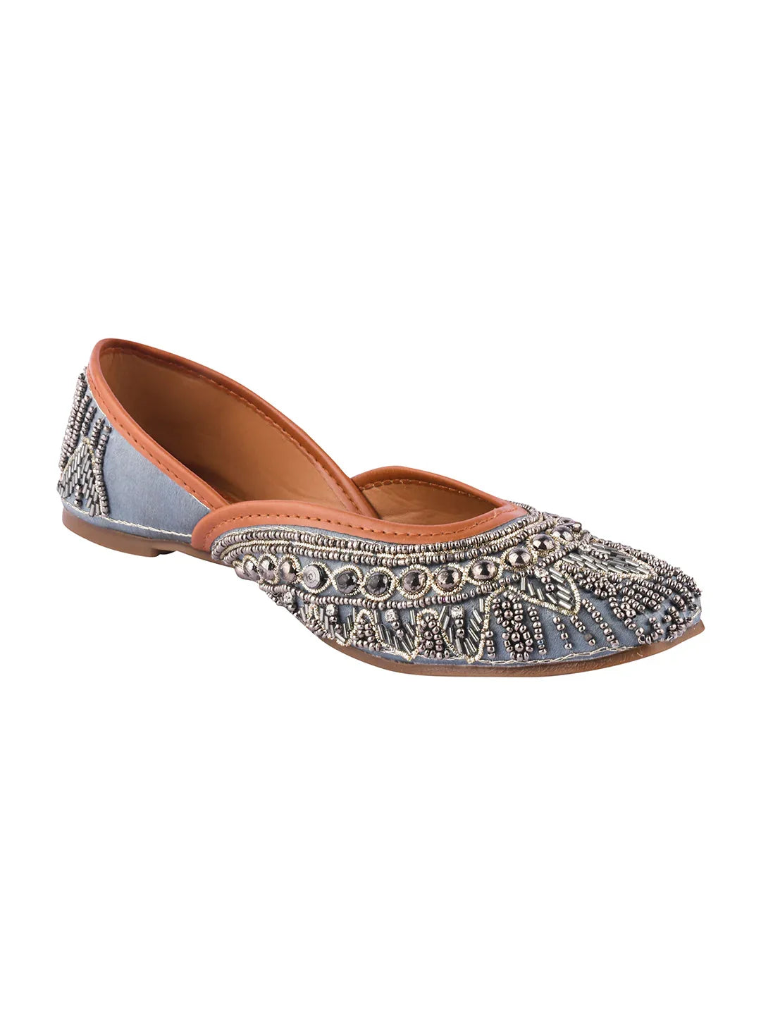 Handcrafted Gold Wedding Wear Juttis