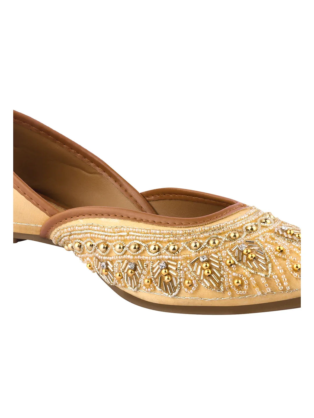 Handcrafted Gold Wedding Wear Juttis