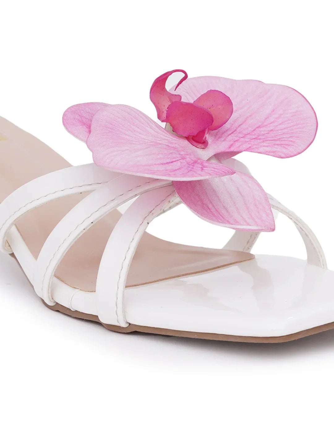 Elegant Floral Strap Sandals