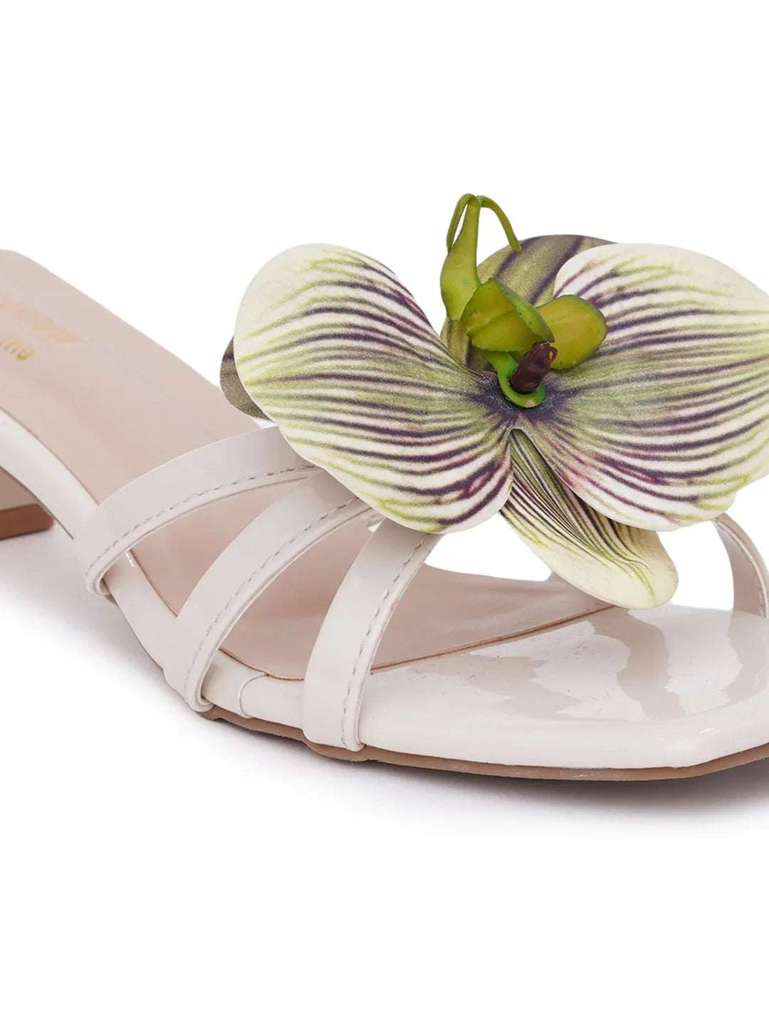 Elegant Floral Strap Sandals
