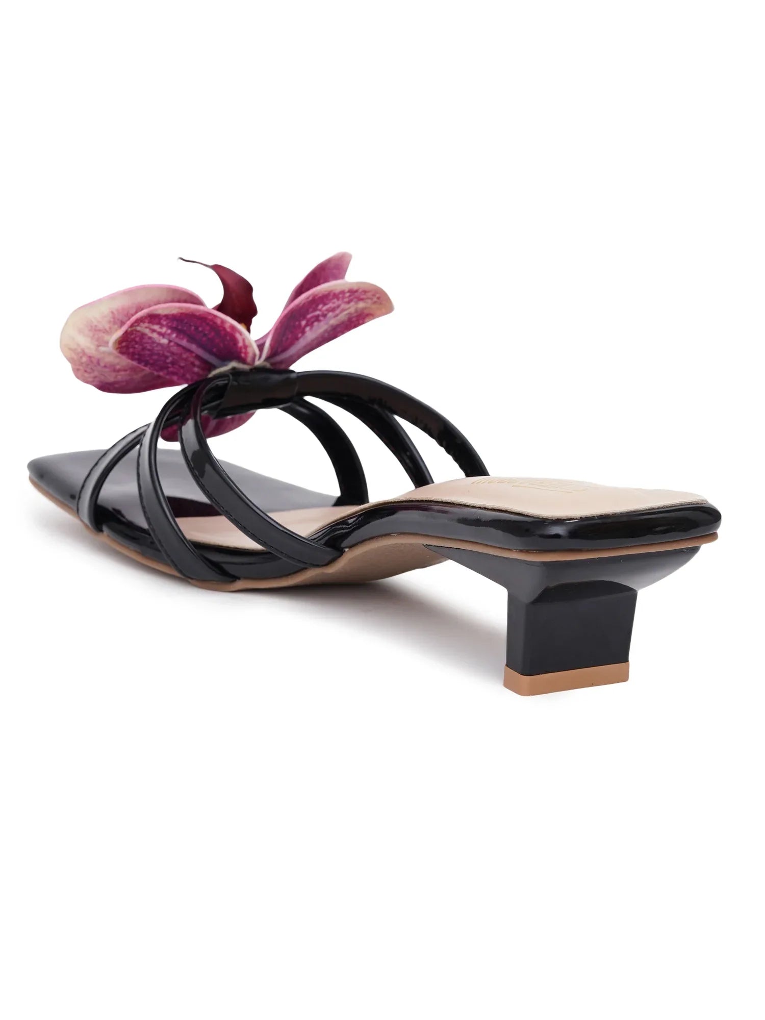 Elegant Floral Strap Sandals