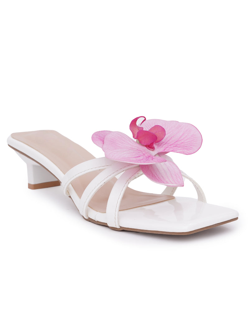 Elegant Floral Strap Sandals