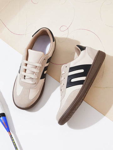 Classic Casual Everyday Comfort Stripe Retro Sneakers