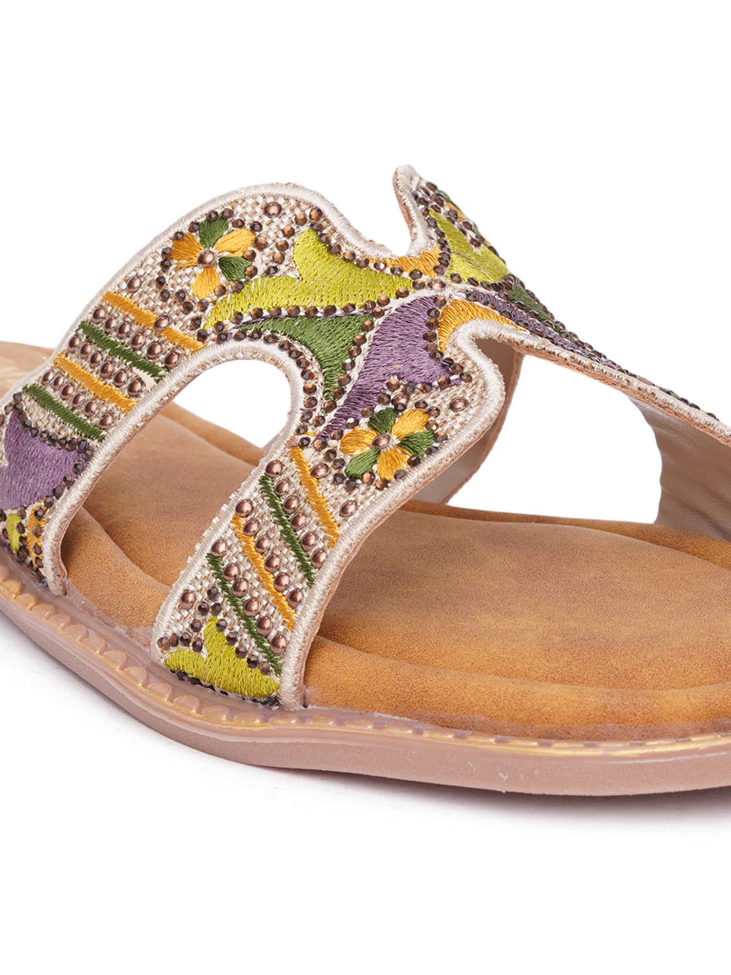 Folk Bloom thread Embroidered Flats