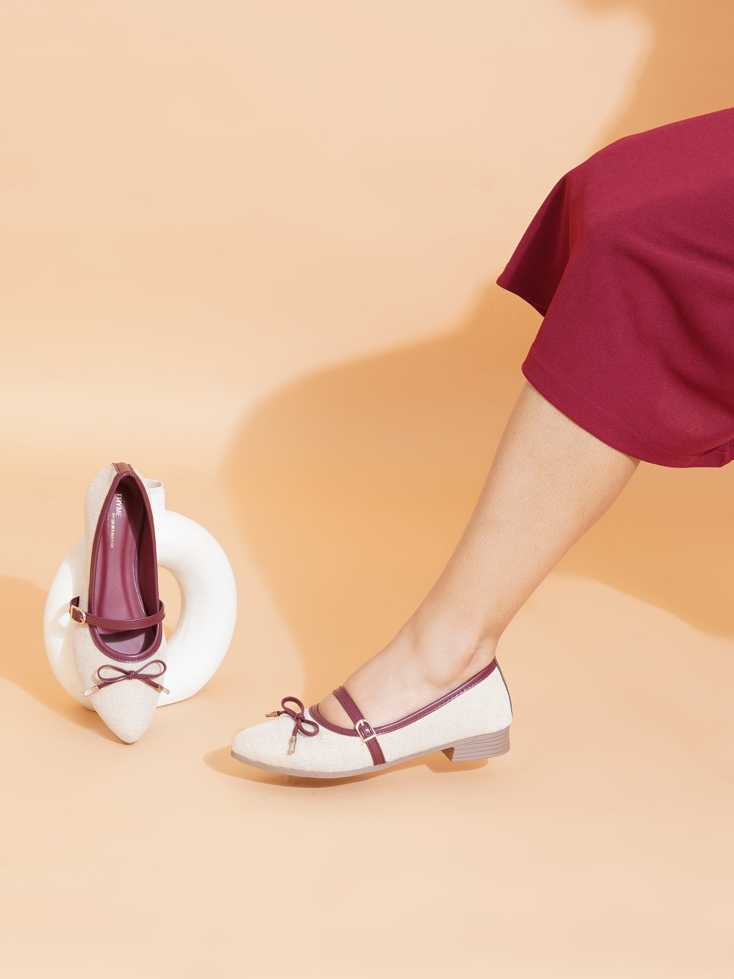 Linen Textured Pointed Toe Mary Jane Ballet