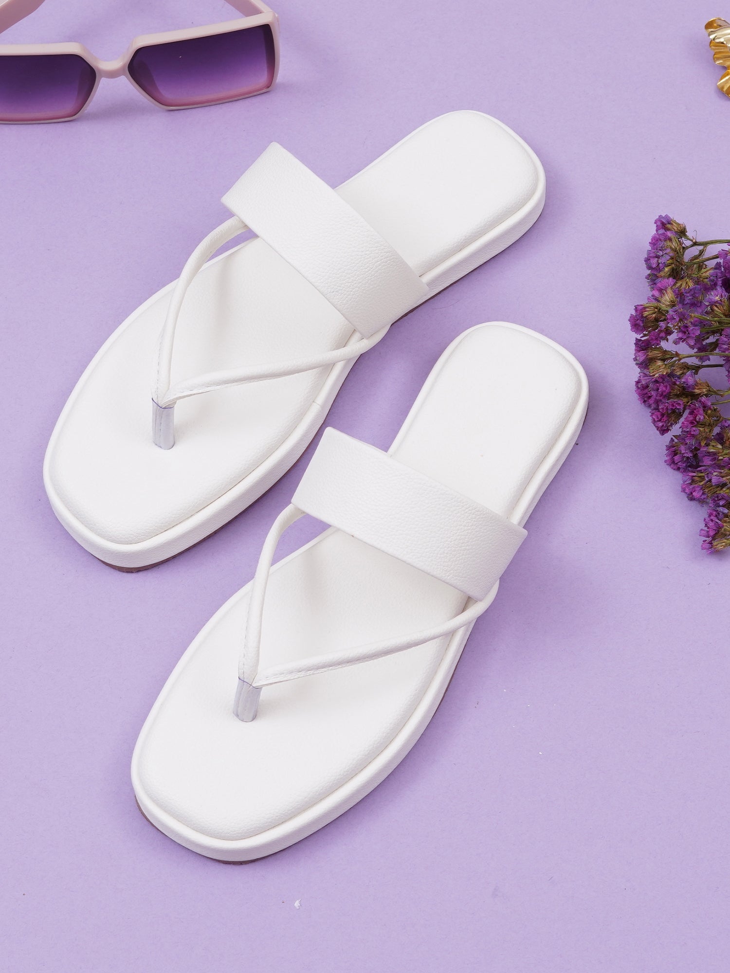 Women’s Minimal Toe Ring Flat Slippers