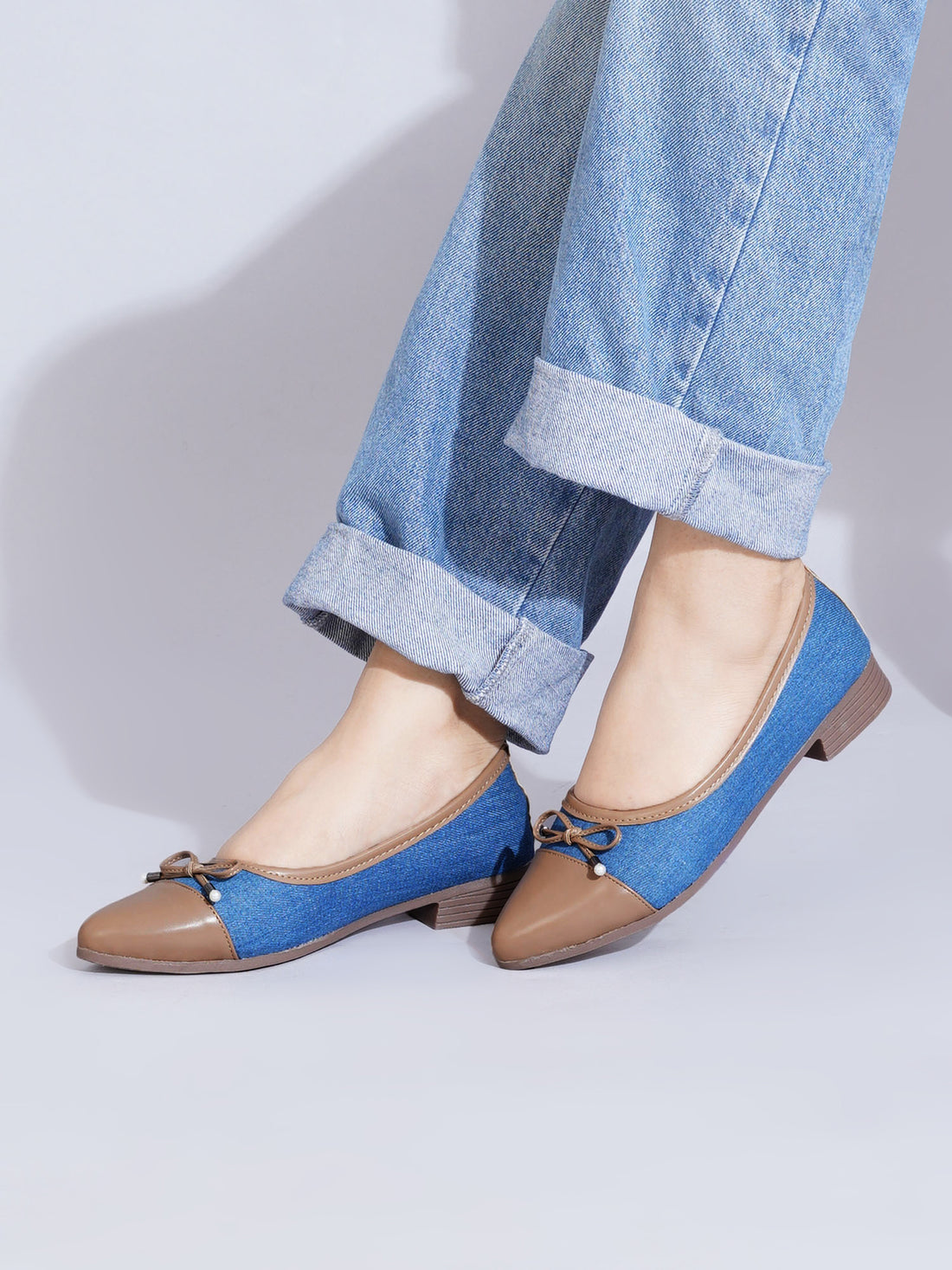Denim Pointed Toes Bow Ballet Bellies Flat