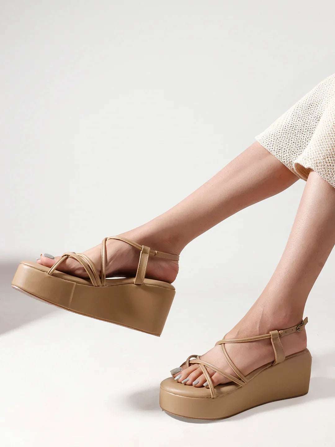 Trendy Open-Toe Strappy Wedges Heel Sandals