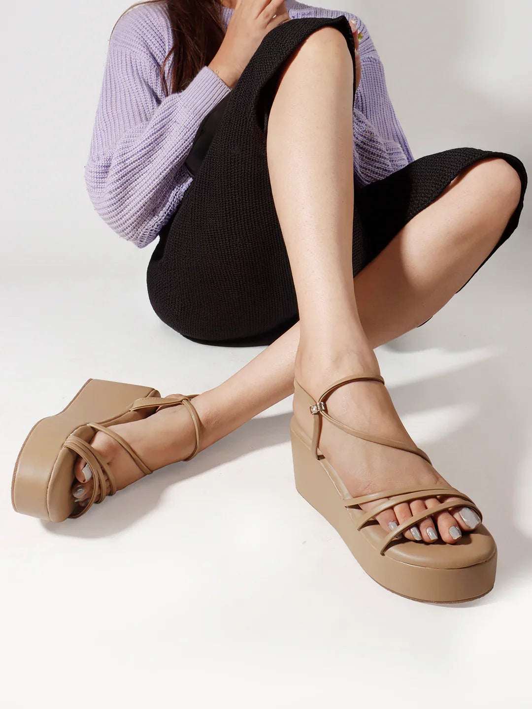 Stylish Multi-Strap Wedges Heel Sandals
