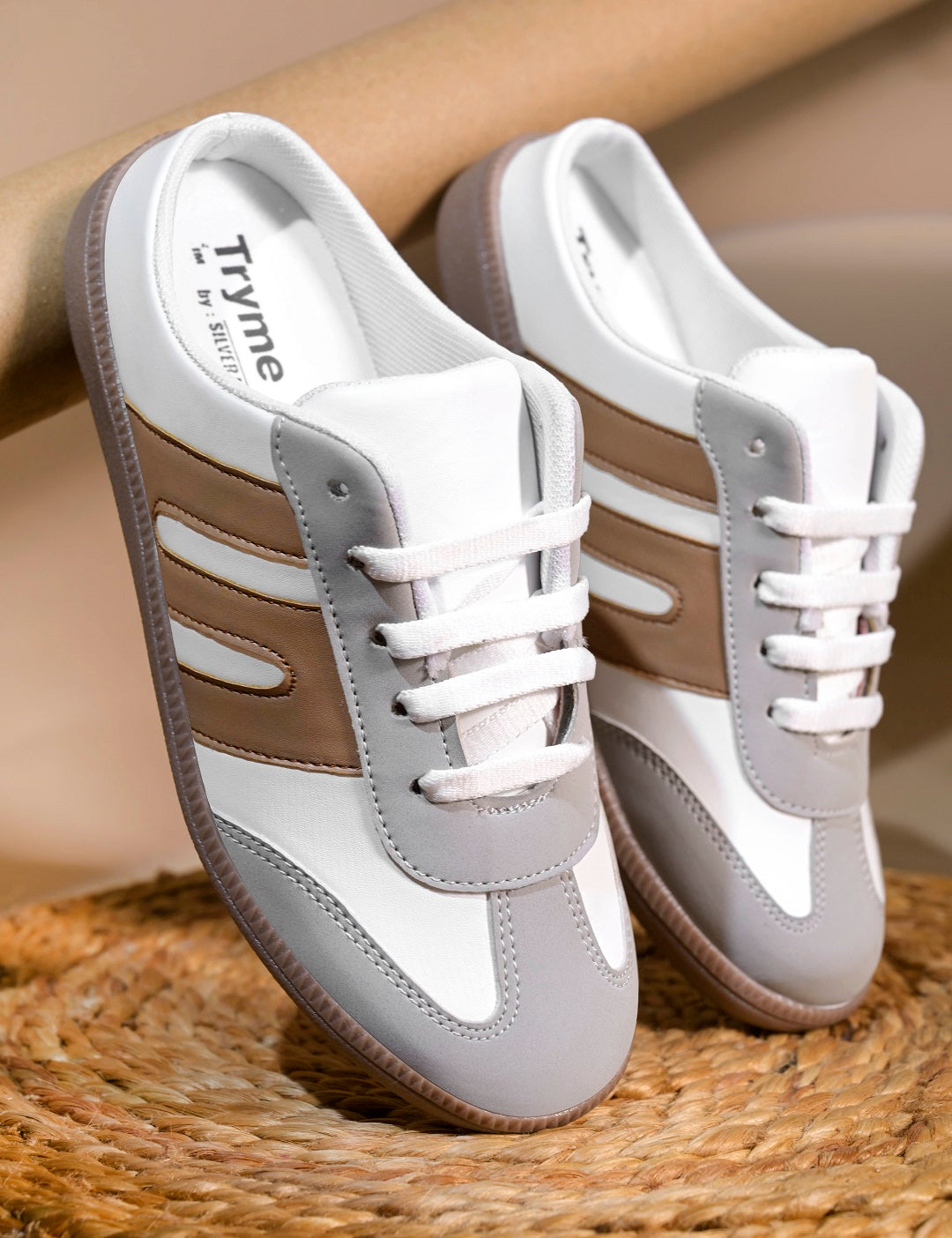 Retro Lace-Up Casual Mule Style Sneakers with Lace-up