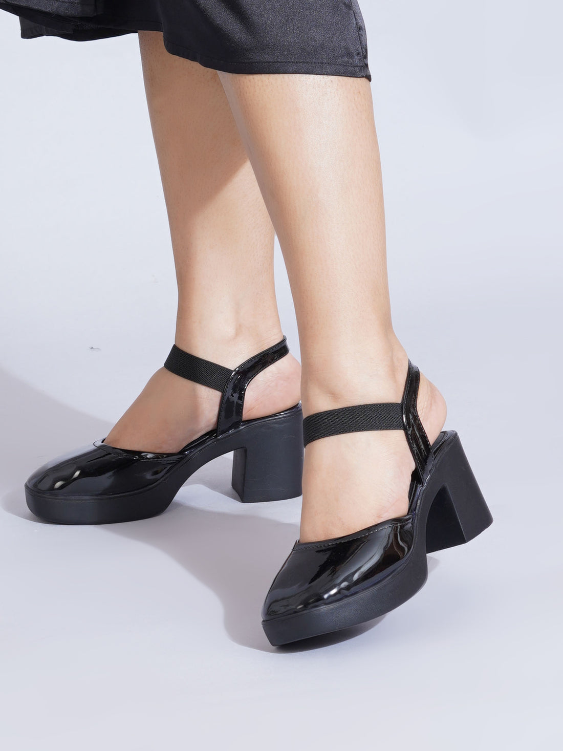 Trendy Open Toe Backstrap Block Heel Sandals