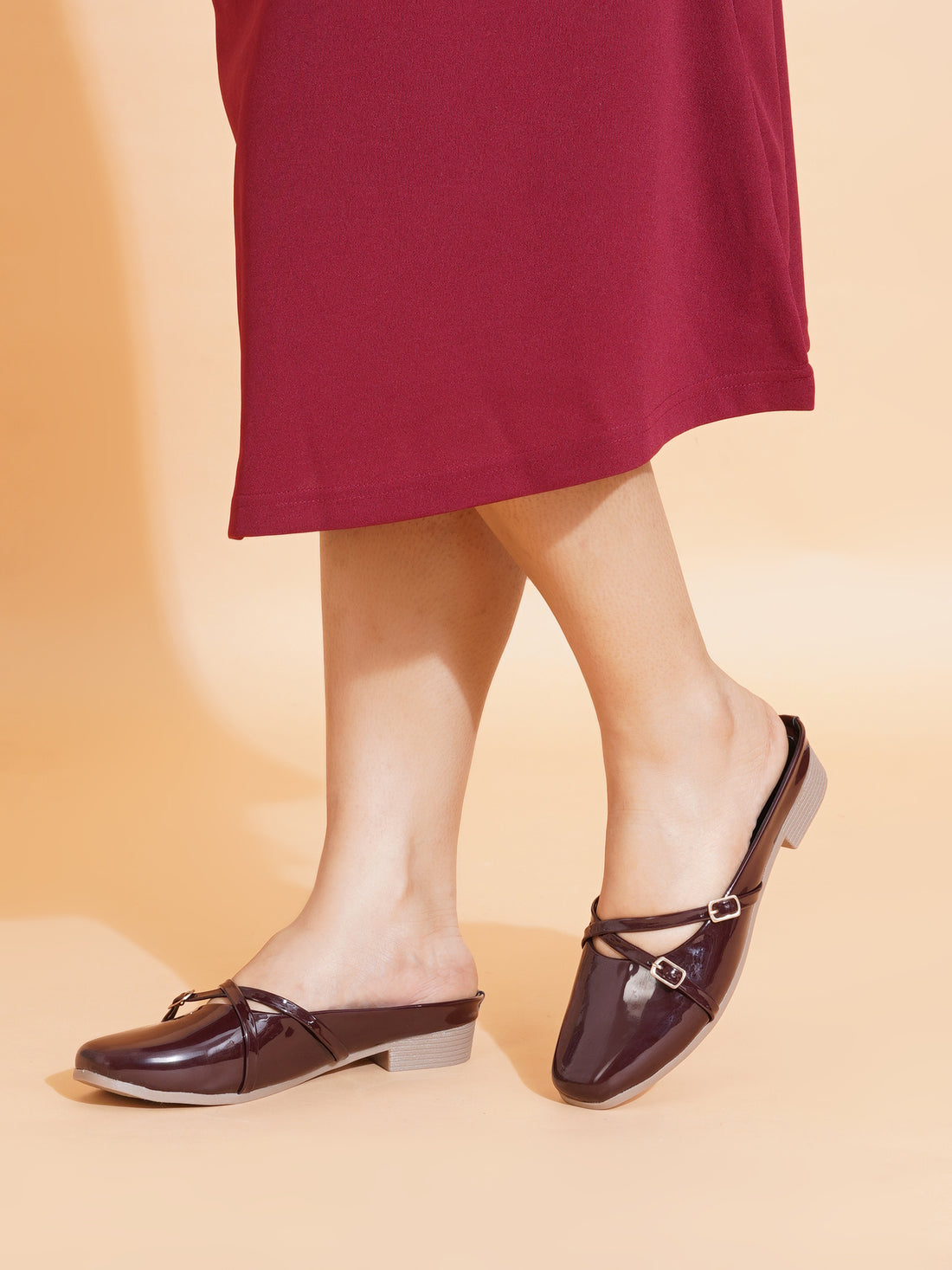 Elegant Double Strap Glossy Pointed Toe Mule Shoes