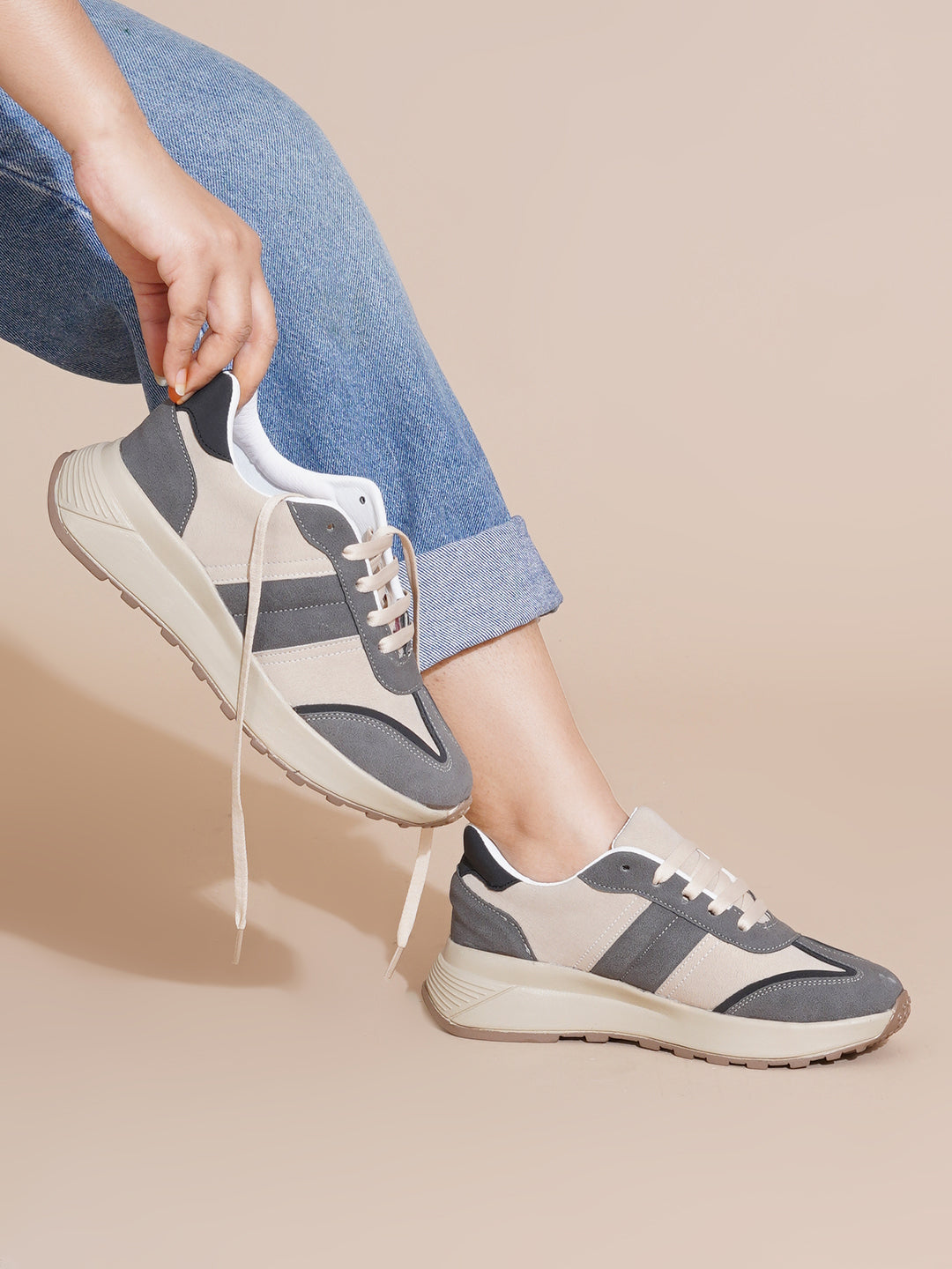 Trivexa Breathable Dual-Tone Chunky Sneakers