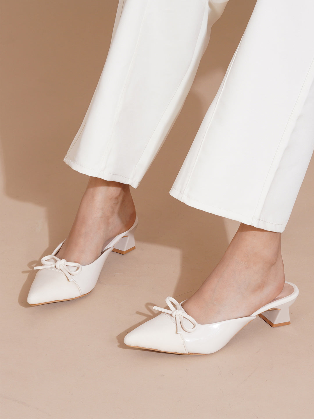 Elegant Pointed Toe Mule Heels with Bow Detail