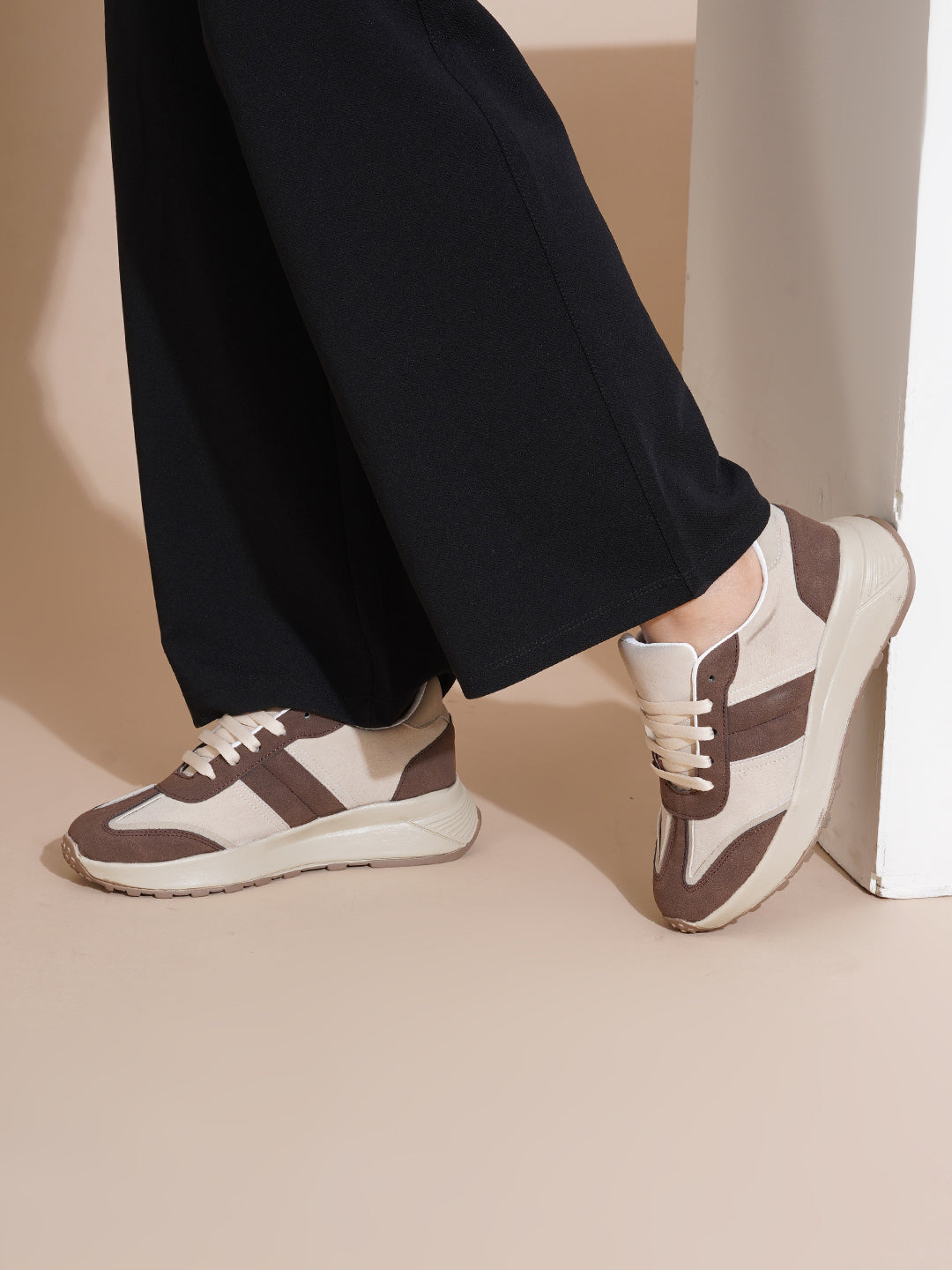 Trivexa Breathable Dual-Tone Chunky Sneakers