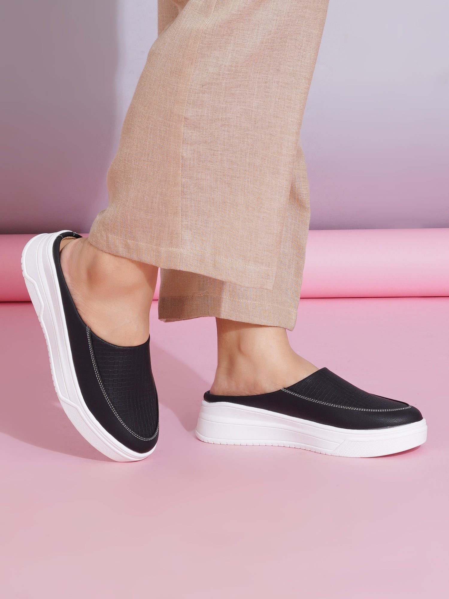 Texture Ease Slip-Ons Platform Slip-On Sneakers